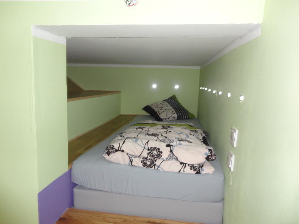 Chez Jpzen Nowicki Bed and Breakfast Freyming-Merlebach Rum bild